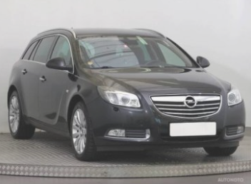 Příčníky Opel Insignia combi 2010