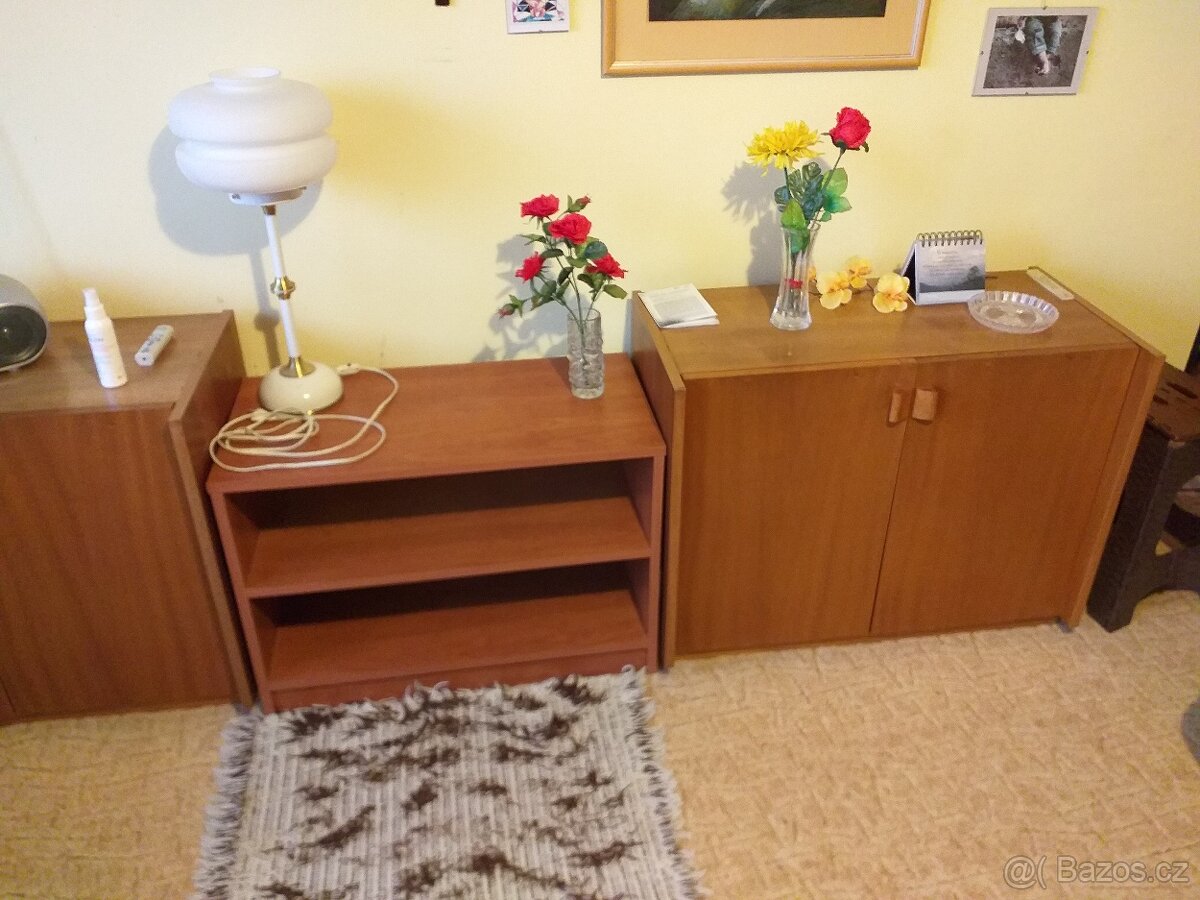 Skříň, obyváková stěna, komody