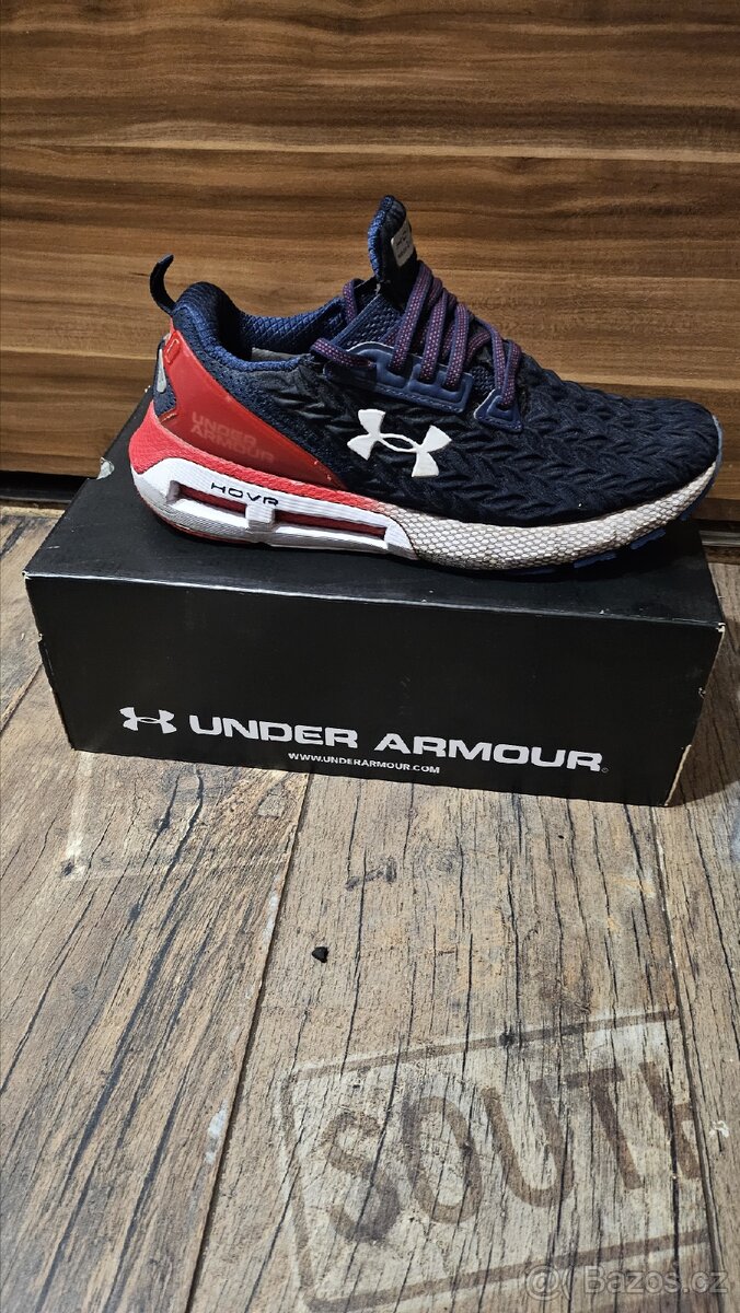 Boty Under Armour