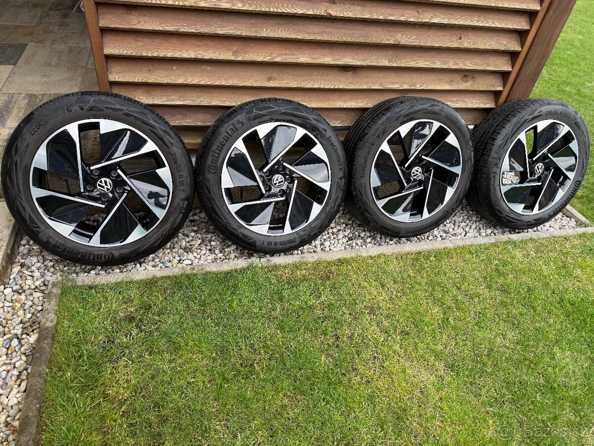 Vw Id3 East Dery Alu kola 215/55/18 7,5jx18 ET50