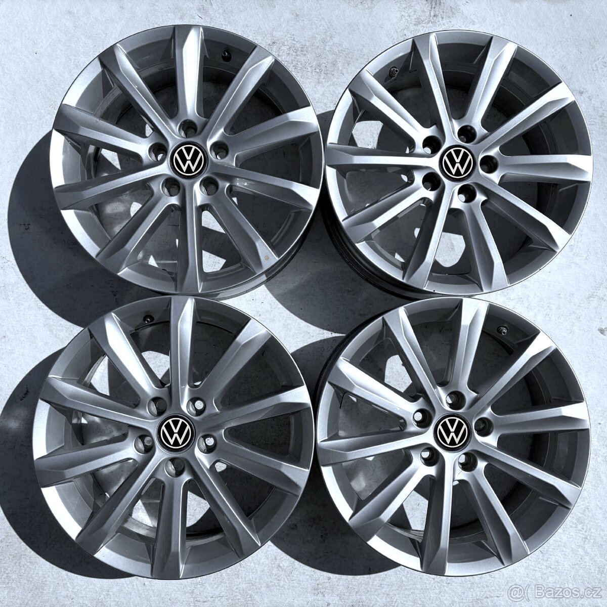 ALU KOLA VW PASSAT TIGUAN GOLF TOURAN CADDY 17"