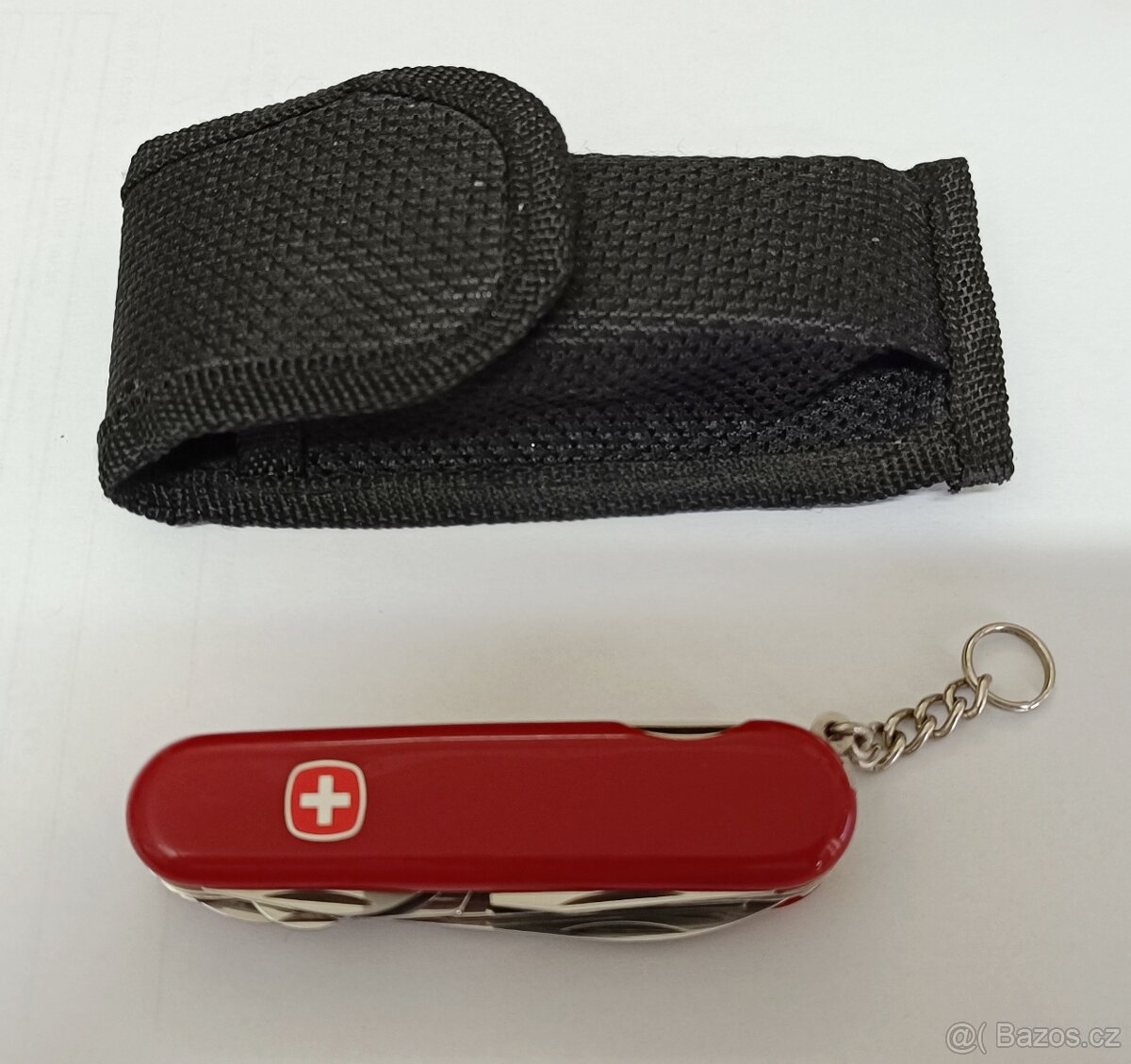 Wenger Delémont Classic s puzdrom