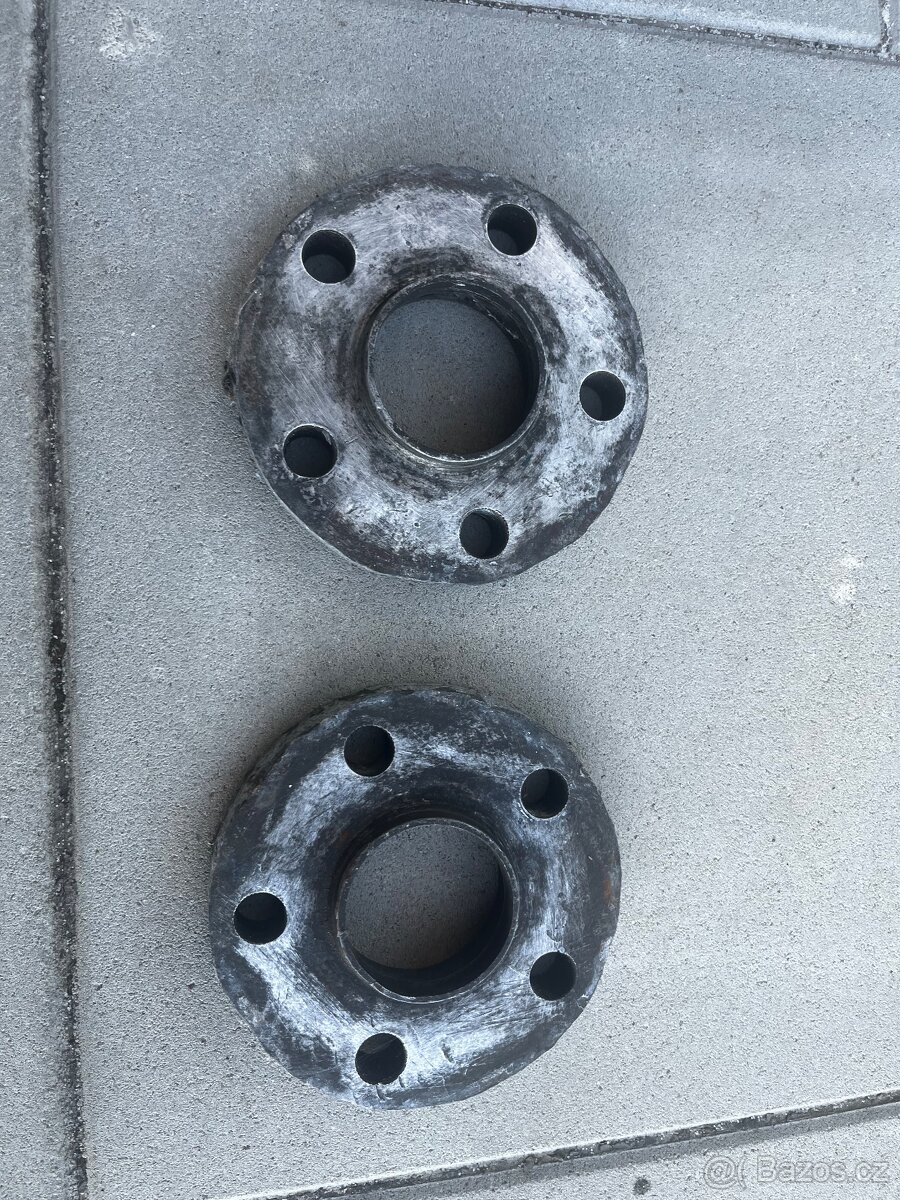 Rozsirovaci podlozky 5x100 20mm