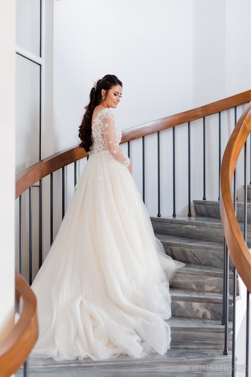 Svatební šaty Bellé Marié  Ateliér Ivory / champagne