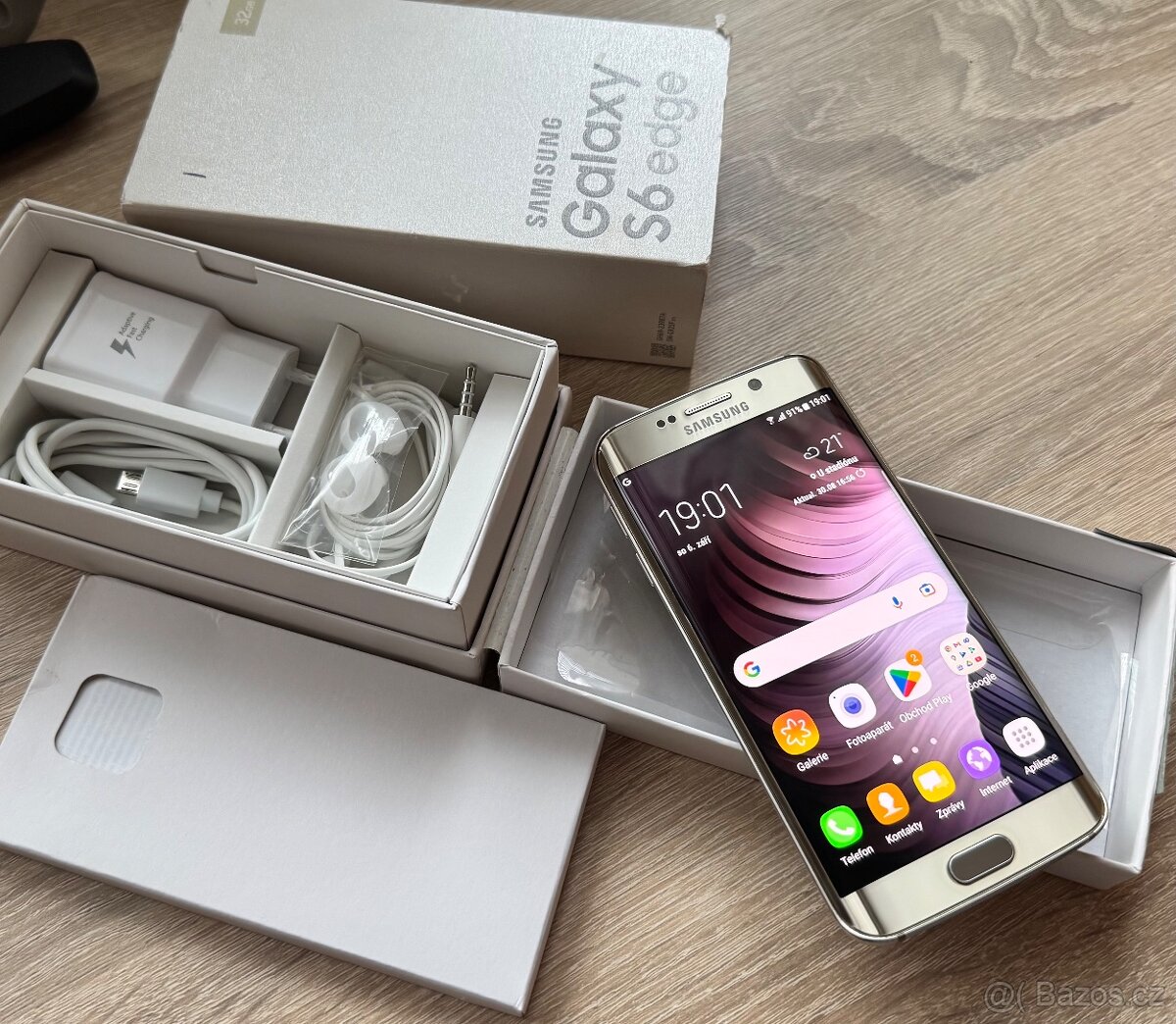 Samsung Galaxy S6 Edge 32gb Gold Platinum, komplet, zánovní