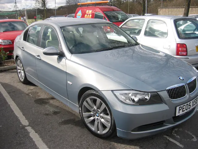 Bmw e90 320d 120kw náhradní díly