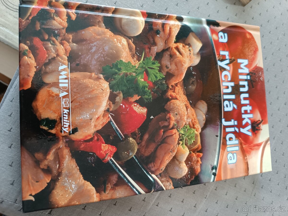 Knihy kuchařské, 11 ks, a další