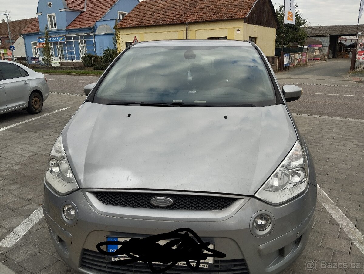 Ford s max