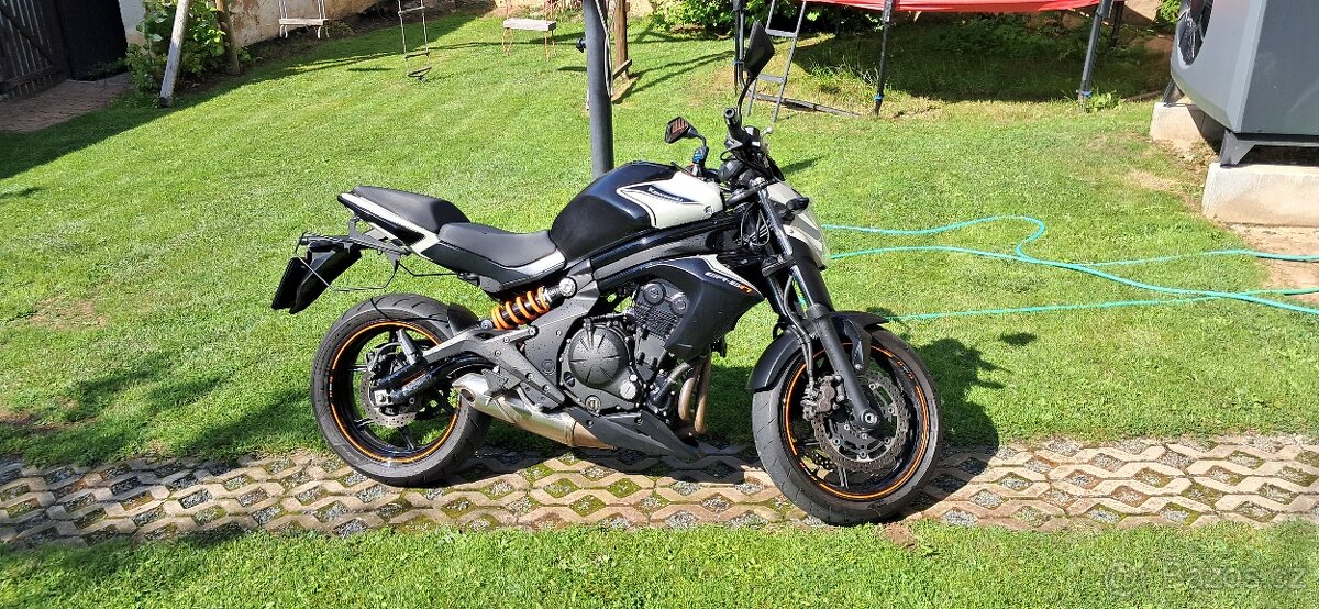 Motocykl Kawasaki ER6N 53 kw