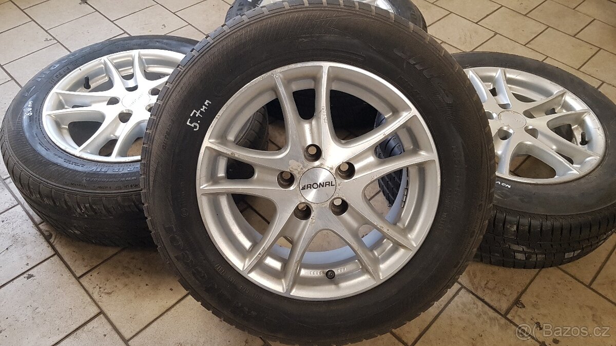 [SLEVA] ALU 5X112 R15 - nové 2ks letních pneu