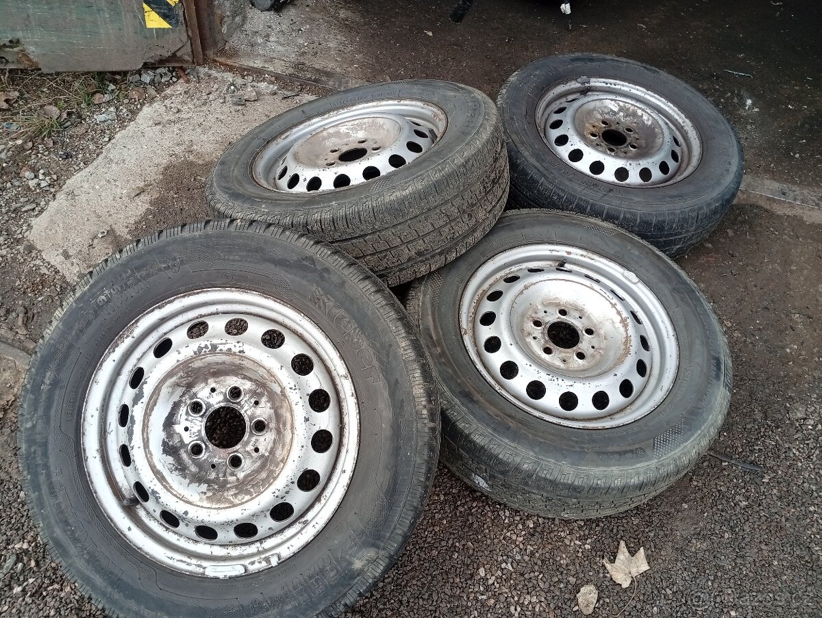 MERCEDES BENZ VITO, VIANO W639 PLECH. KOLA S PNEU 215/65R16C