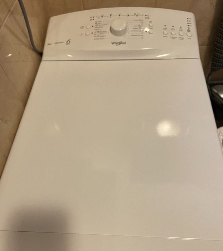 Pračka Whirlpool horní náplň