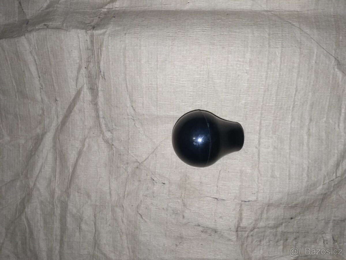 Rukojeť Škoda 105, 120