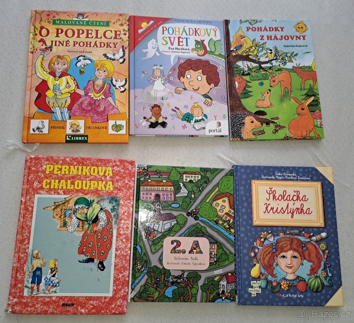 Různé knihy pro děti a mládež