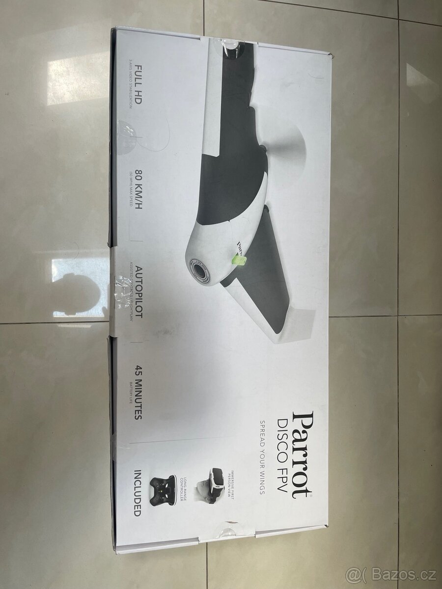 Dron Parrot Disco FPV