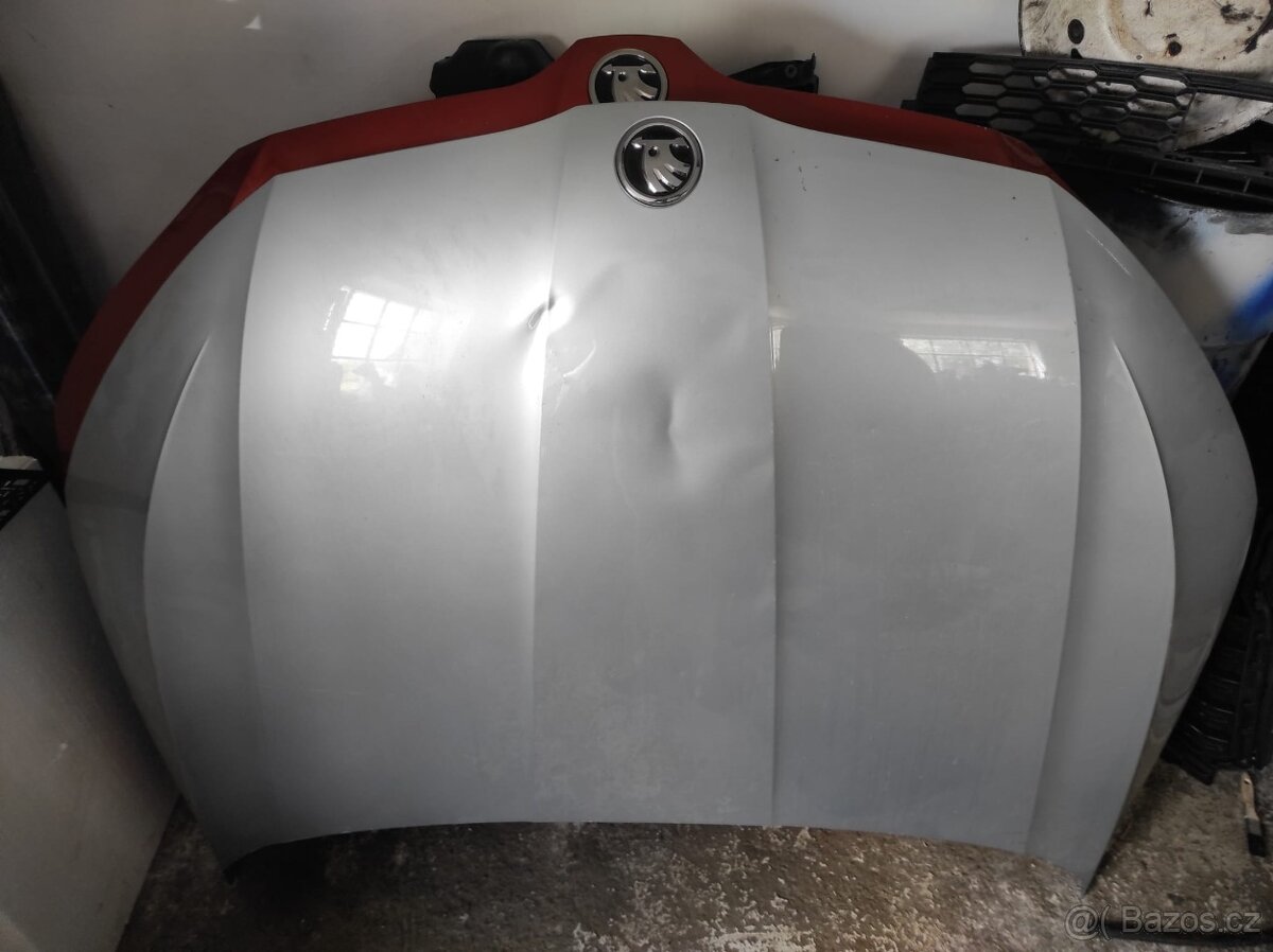 přední kapota škoda octavia 4