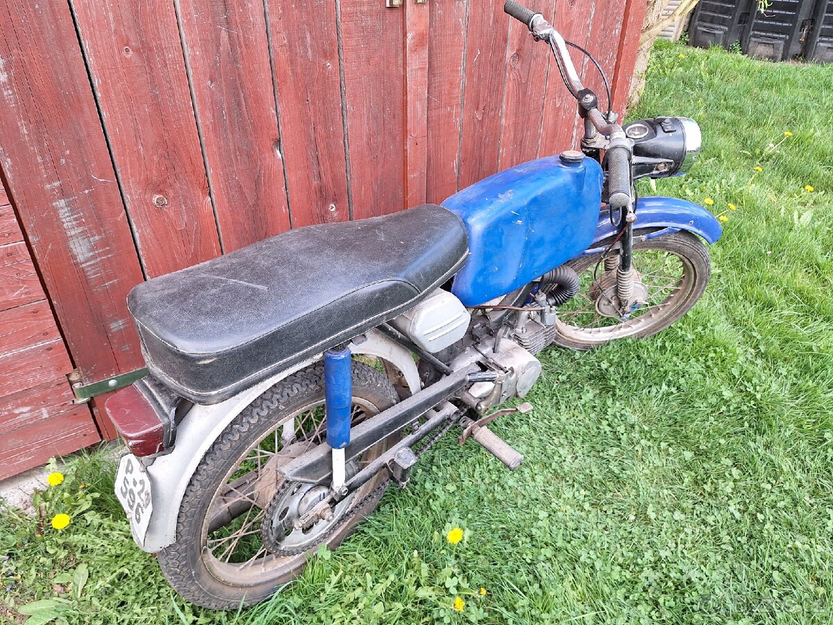 Jawa 50-23 Mustang VÝVOZNÍ, Golden sport