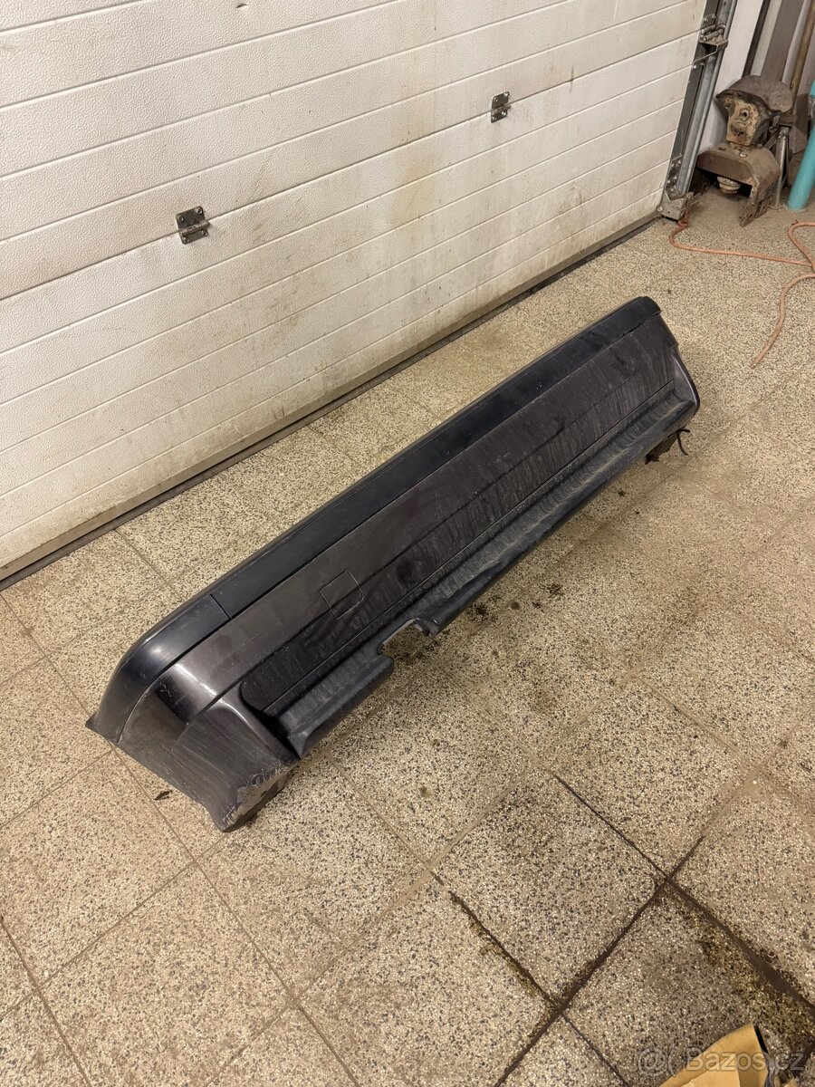 Zadní nárazník Mpacket E36 Compact