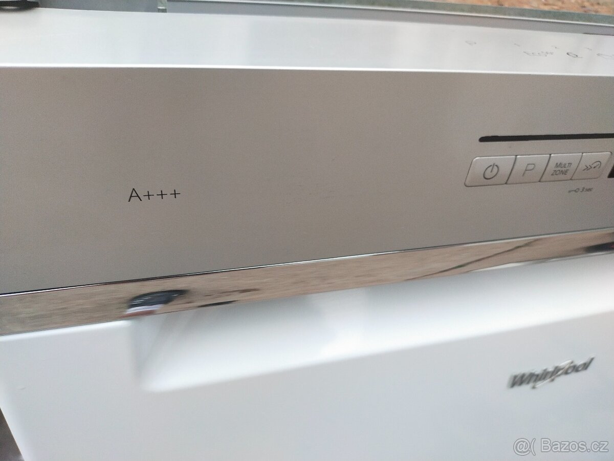 Prodám zánovní myčku zn. Whirlpool Zdarma Dovezu--
