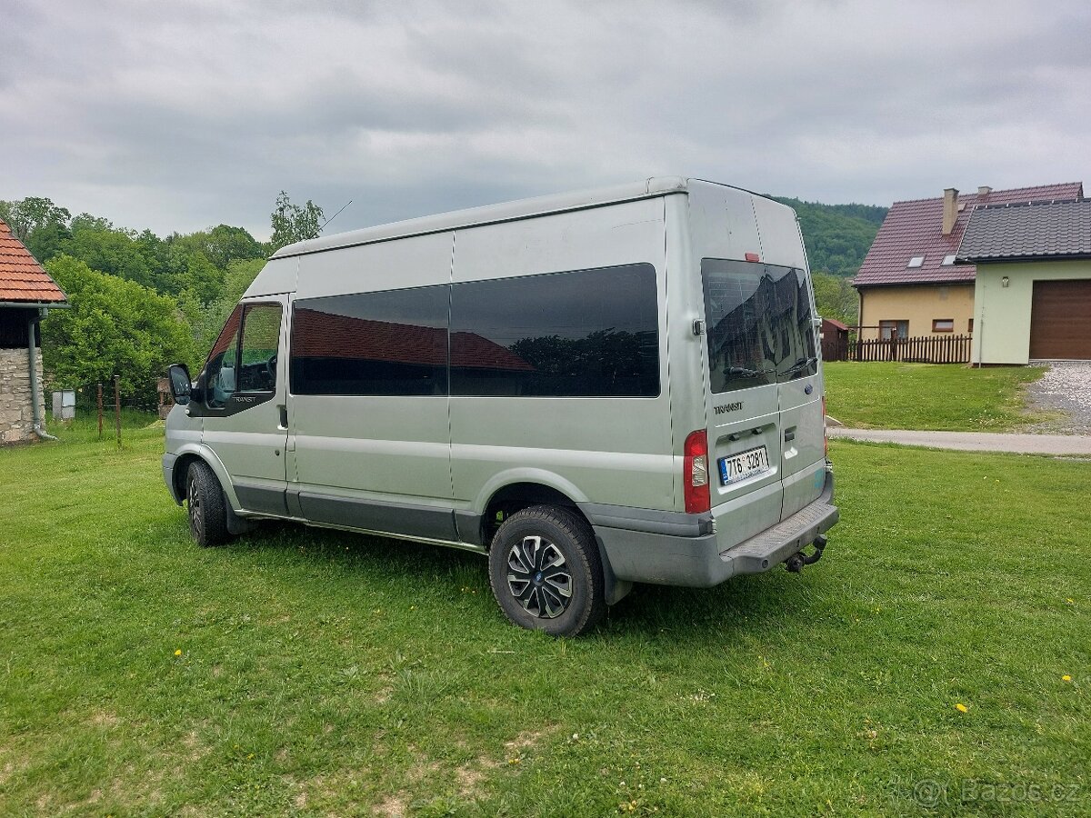 Ford Tranzit 4x4, 9 osob