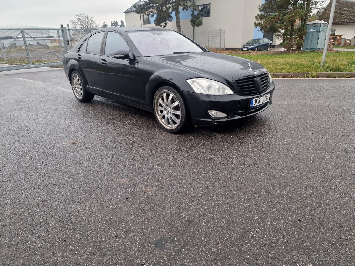MERCEDES S221 S500