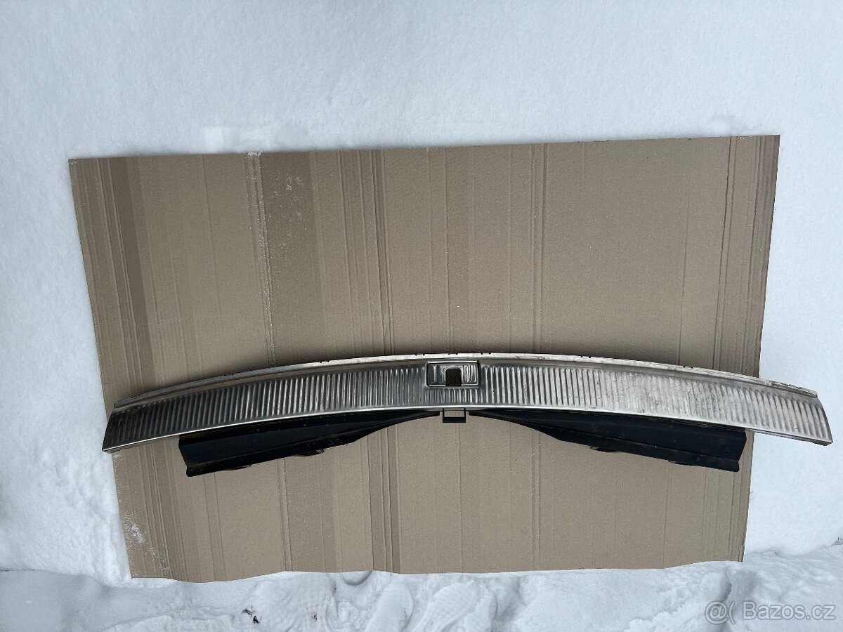 4L0864483A kryt zámku pátých dveří AUDI Q7 2006-09 lift