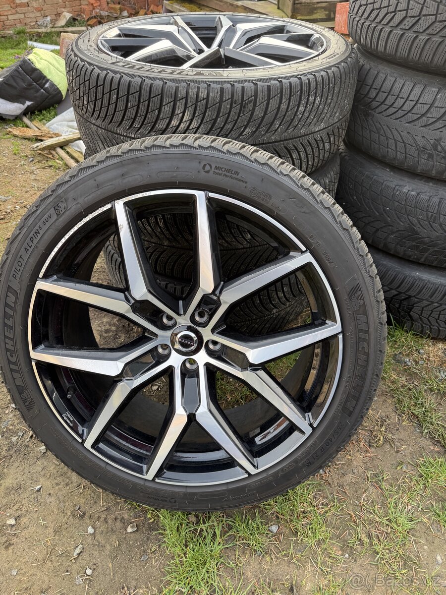Original Polestar kompletní kola R21