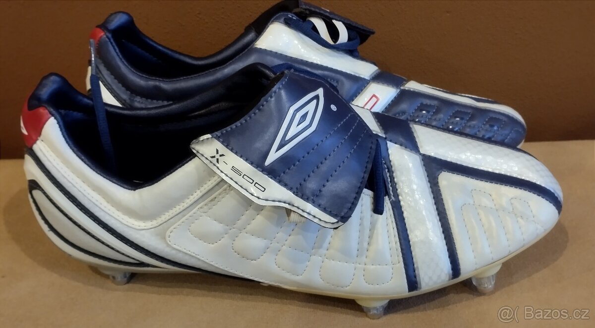 Prodám kopačky 42 Umbro X-500-A