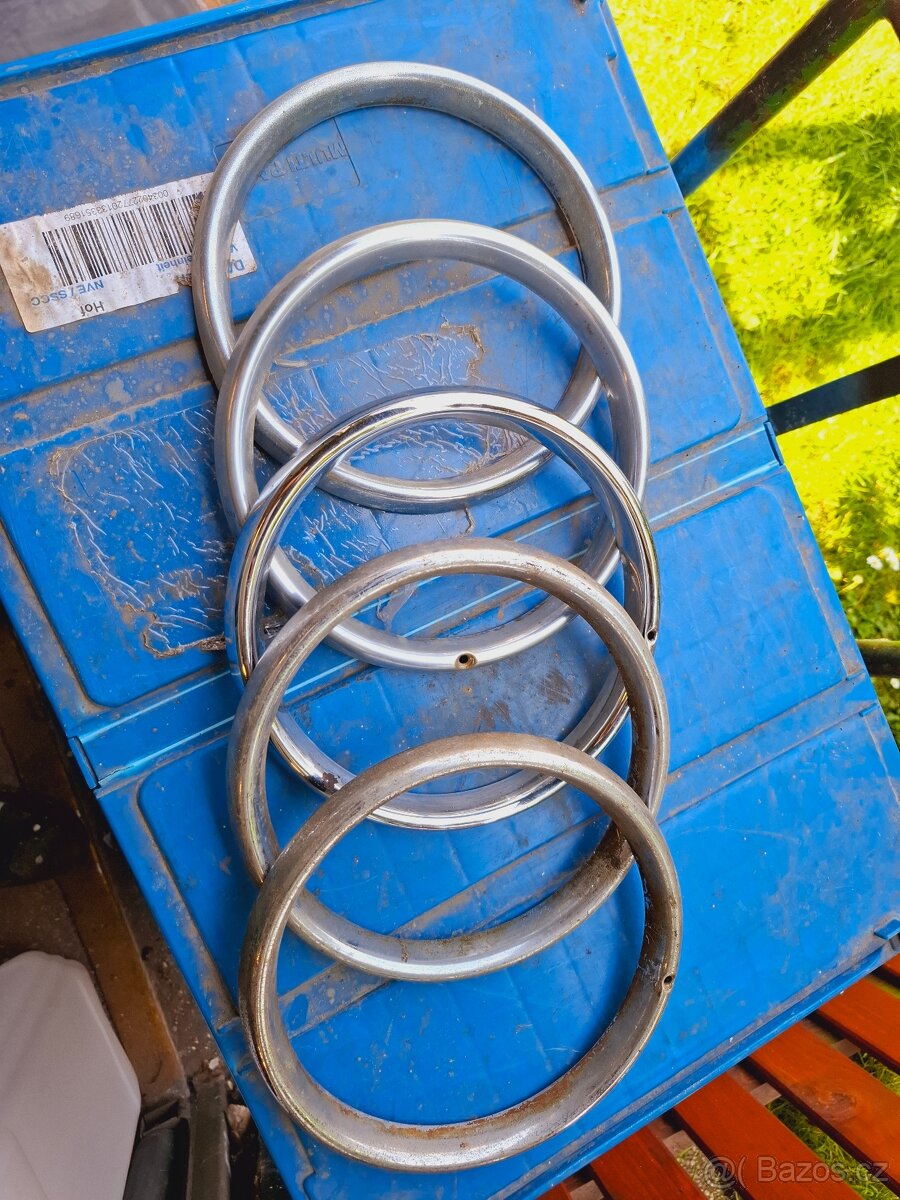 Chrom ramecky škoda 100/110r