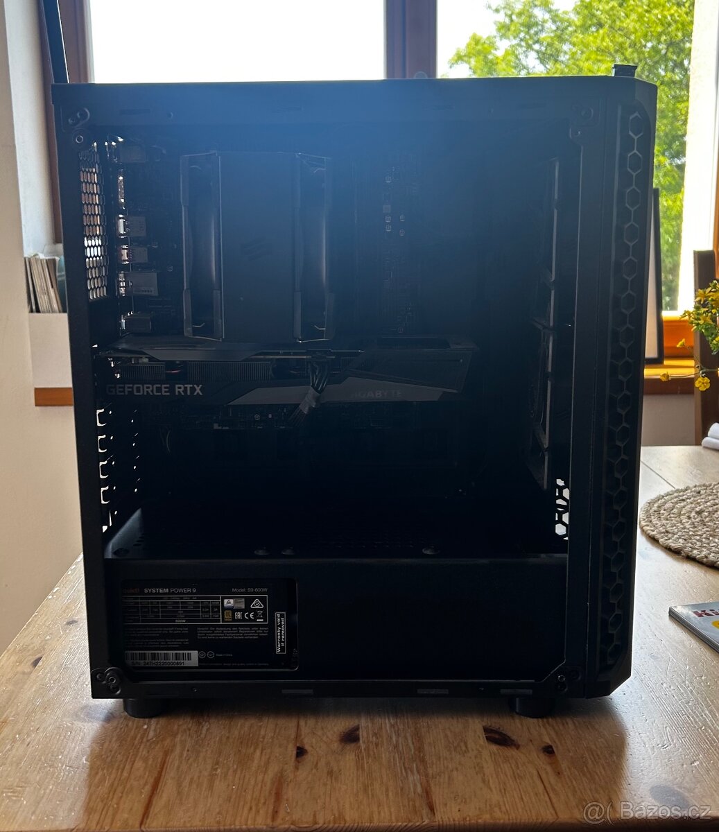 Stolní PC