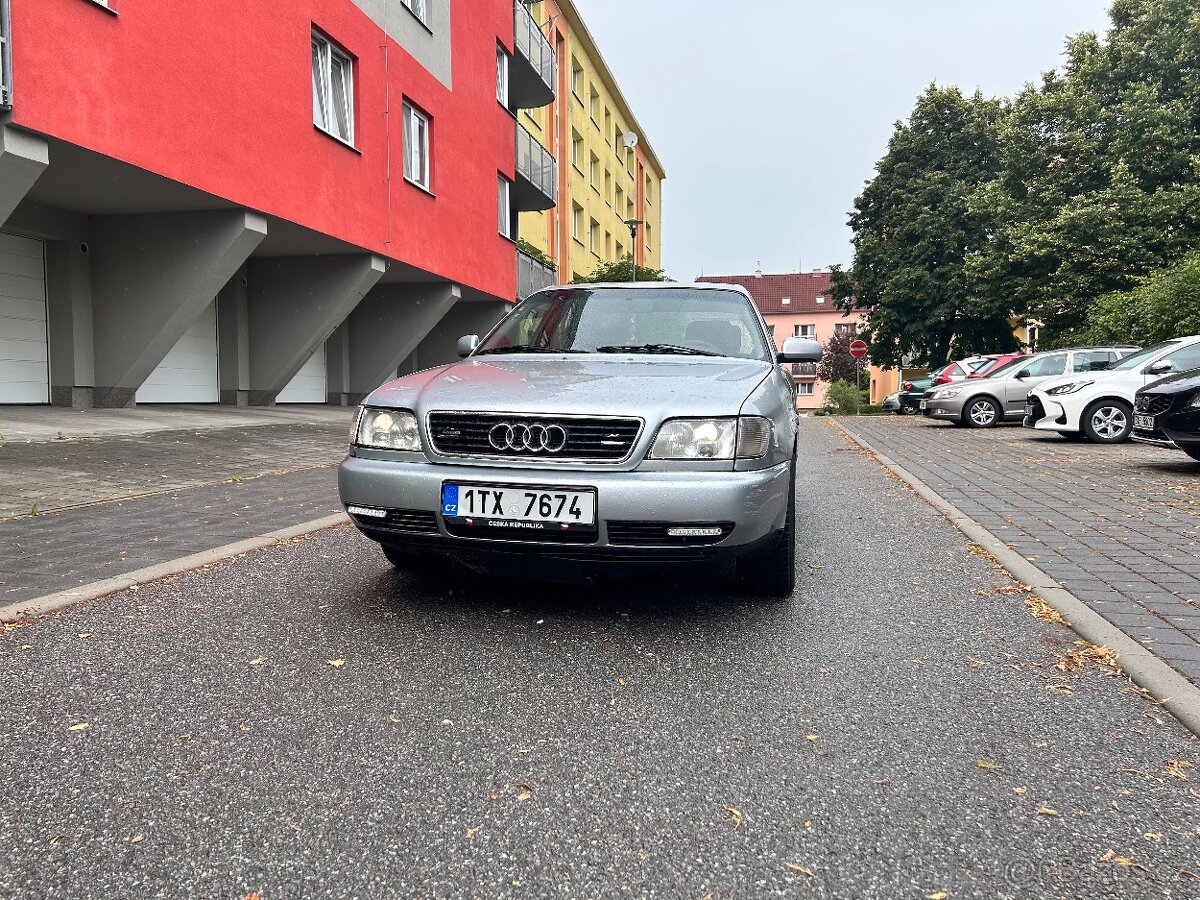 Prodám Audi A6 C4 2,5 TDi Quattro 103kw REZERVACE do 30.7.