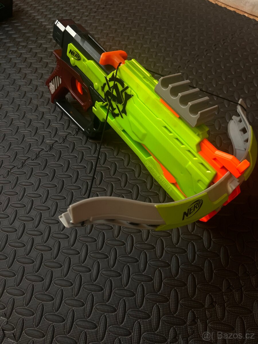 Nerf zombie crossbow