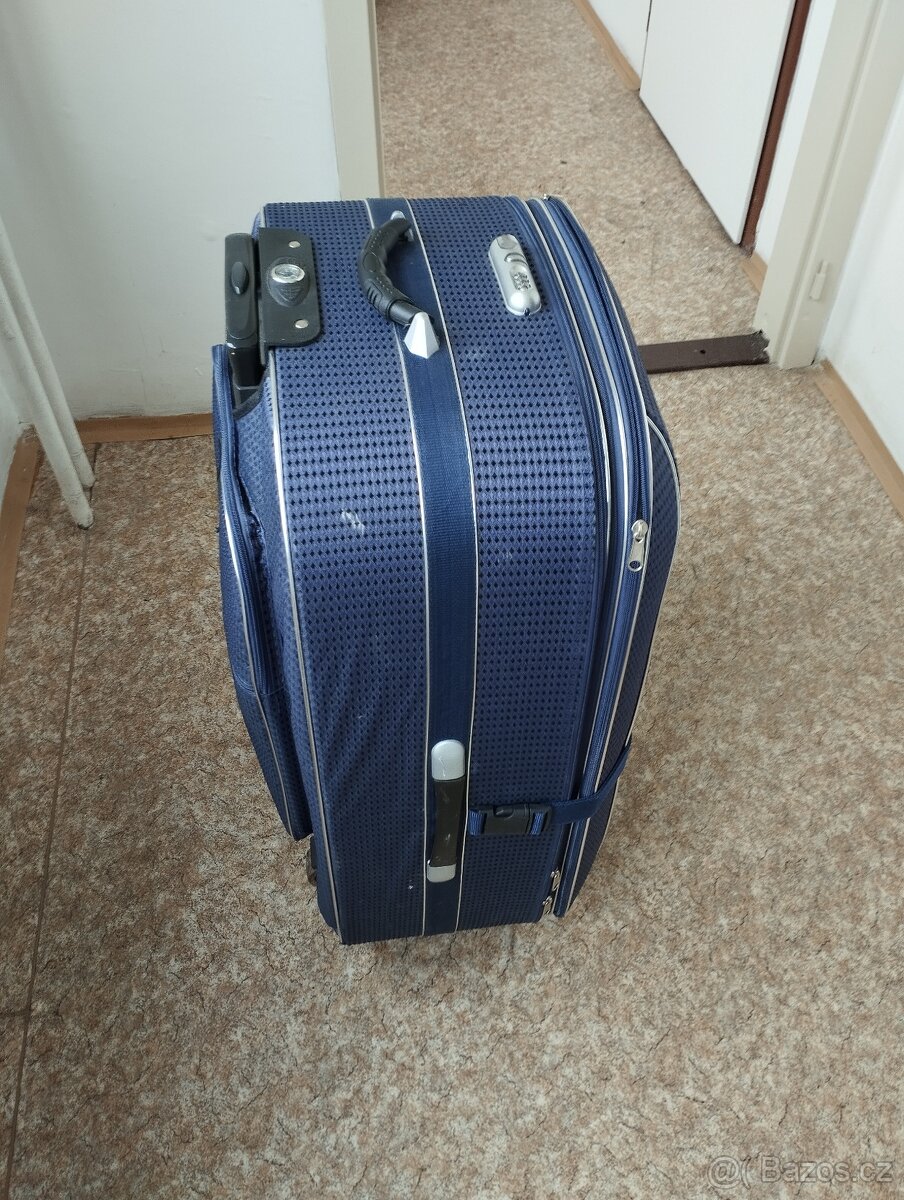 Prodám cestovní zavazadlo