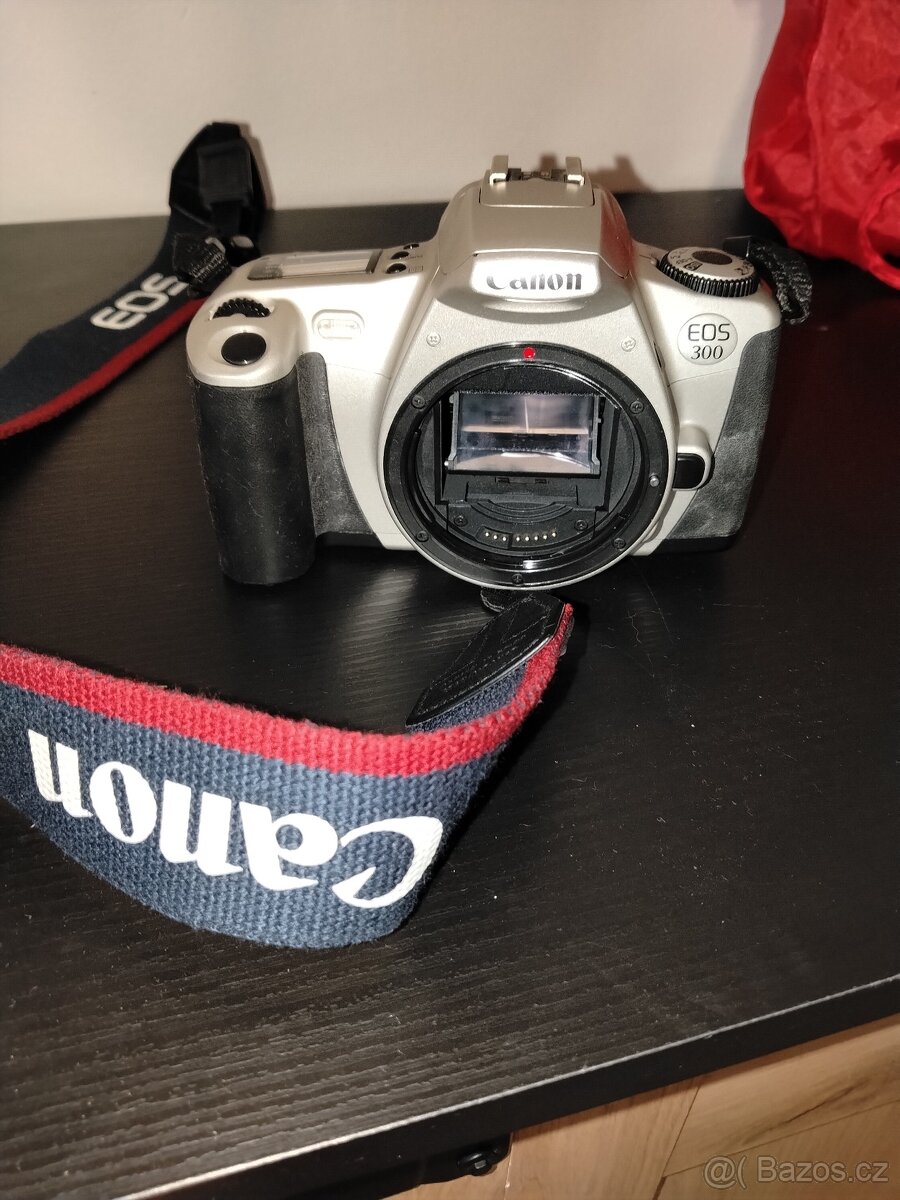 Canon EOS 300