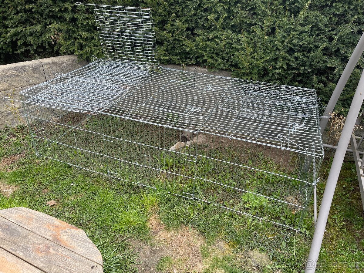 Zahradní klec/ ohrádka pro králíky, morčata atd.