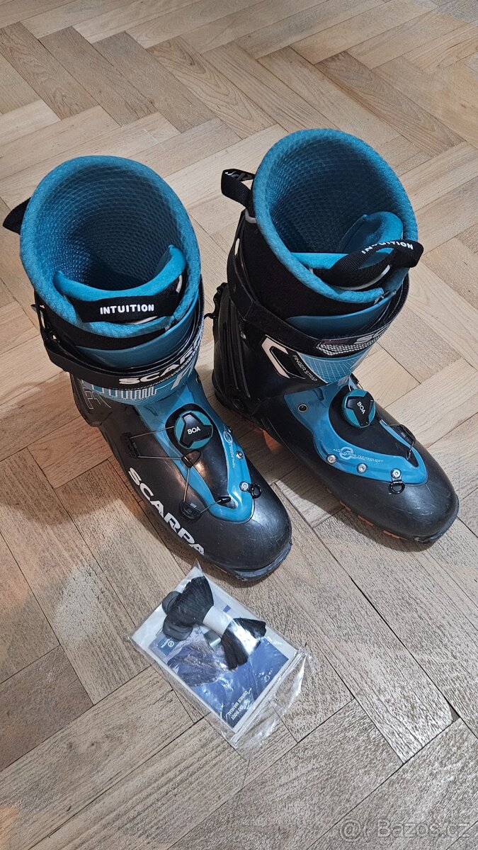 Skialpove boty Scarpa F1