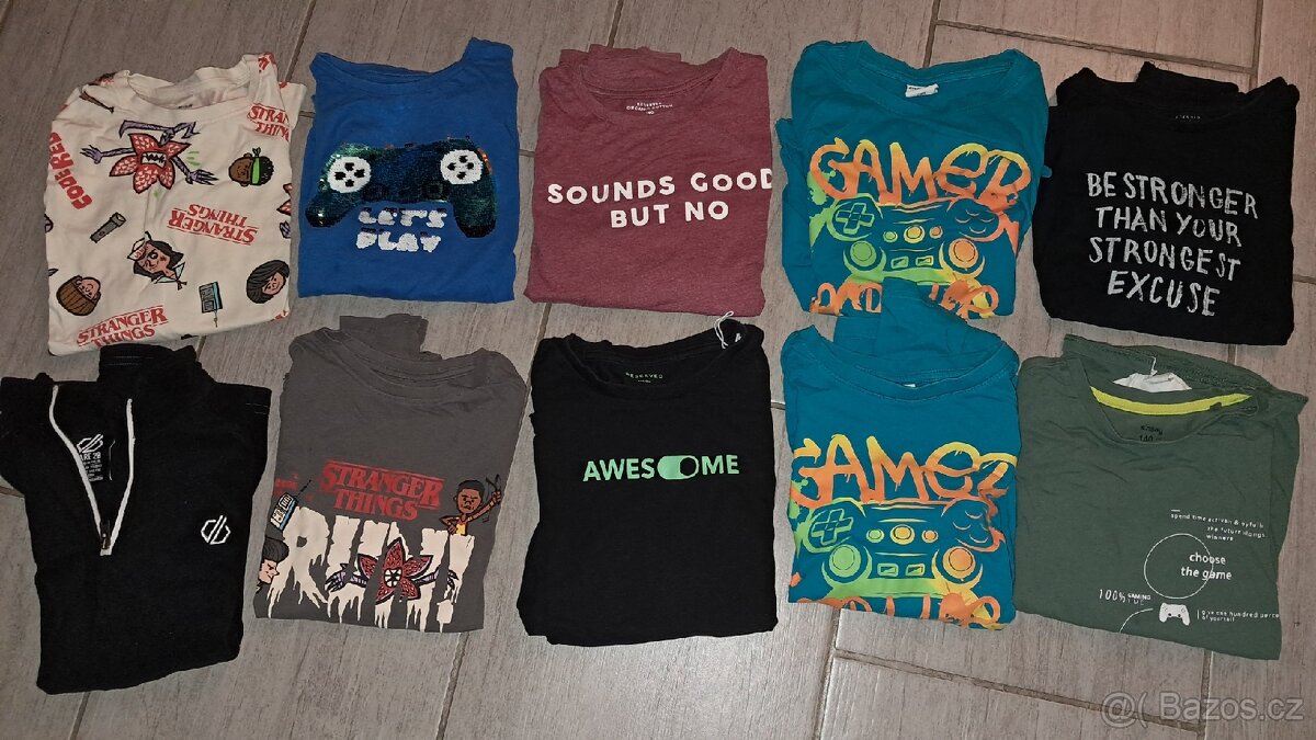 Chlapecký set: 9 triček a 1 mikina vel. 140