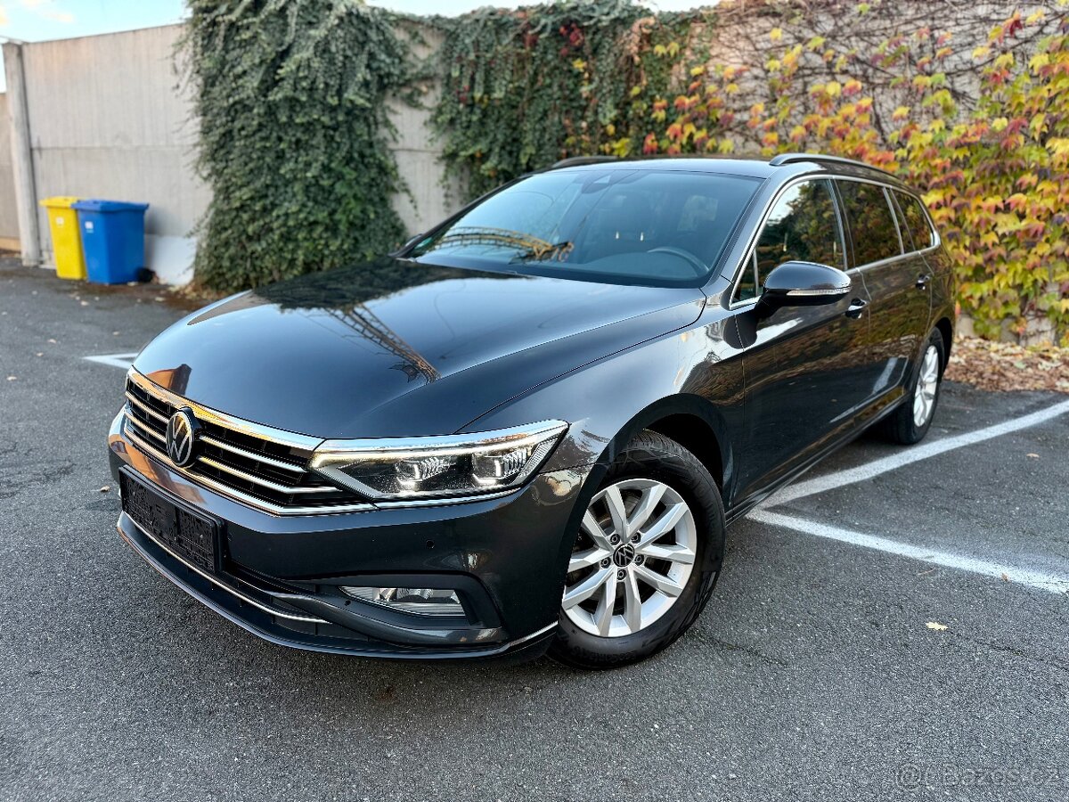VW Passat B8 2.0 TDI 110Kw/DSG/MatrixIQLed/Kamera/Webasto