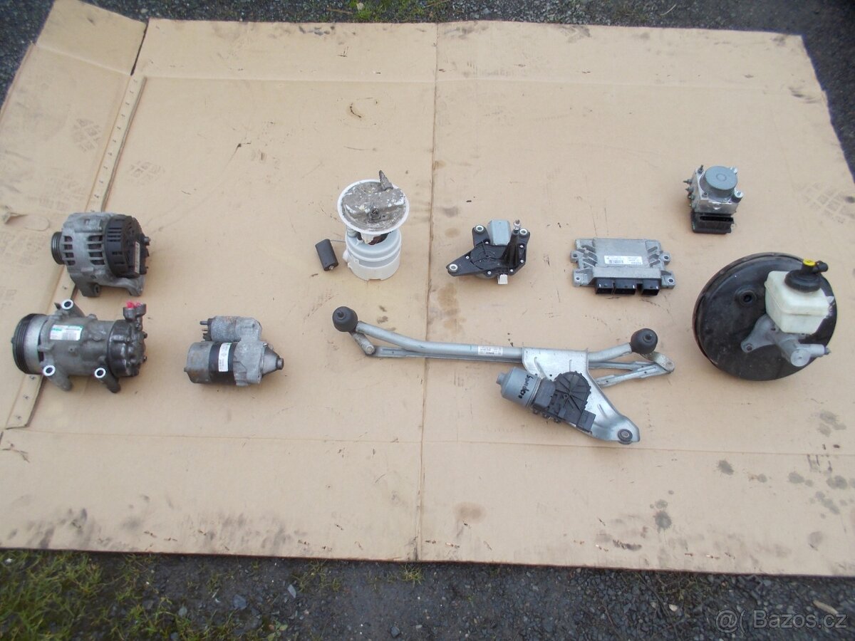 Díly 1. Dacia Sandero 1.2 16v 55kw model 2008-2012