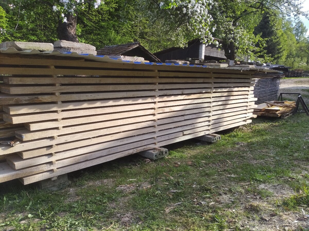 Dubové fošny a prkna