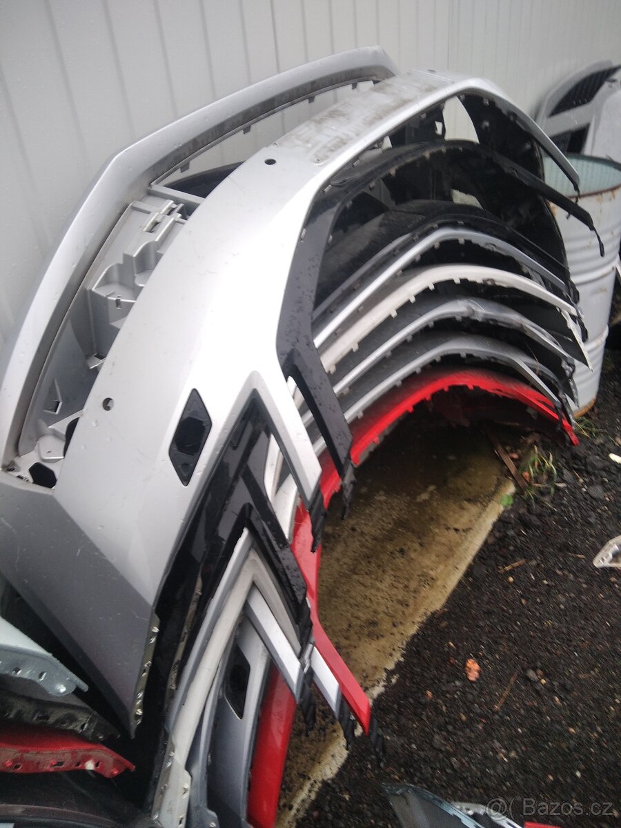 nd z škoda octavia 3 2.0tdi 110kw stříbrná bílá sahara modrá