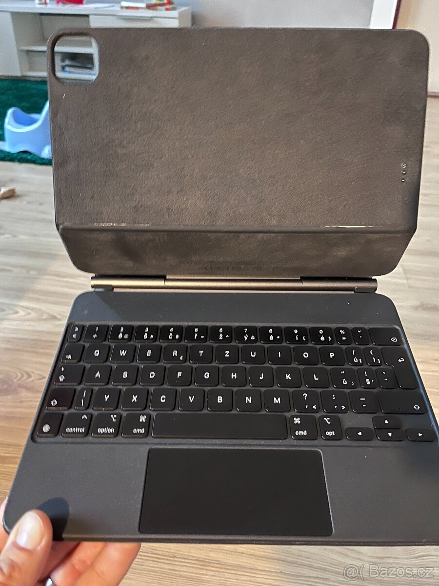Klávesnice Apple Magic Keyboard pro iPad generace 4. a 5.