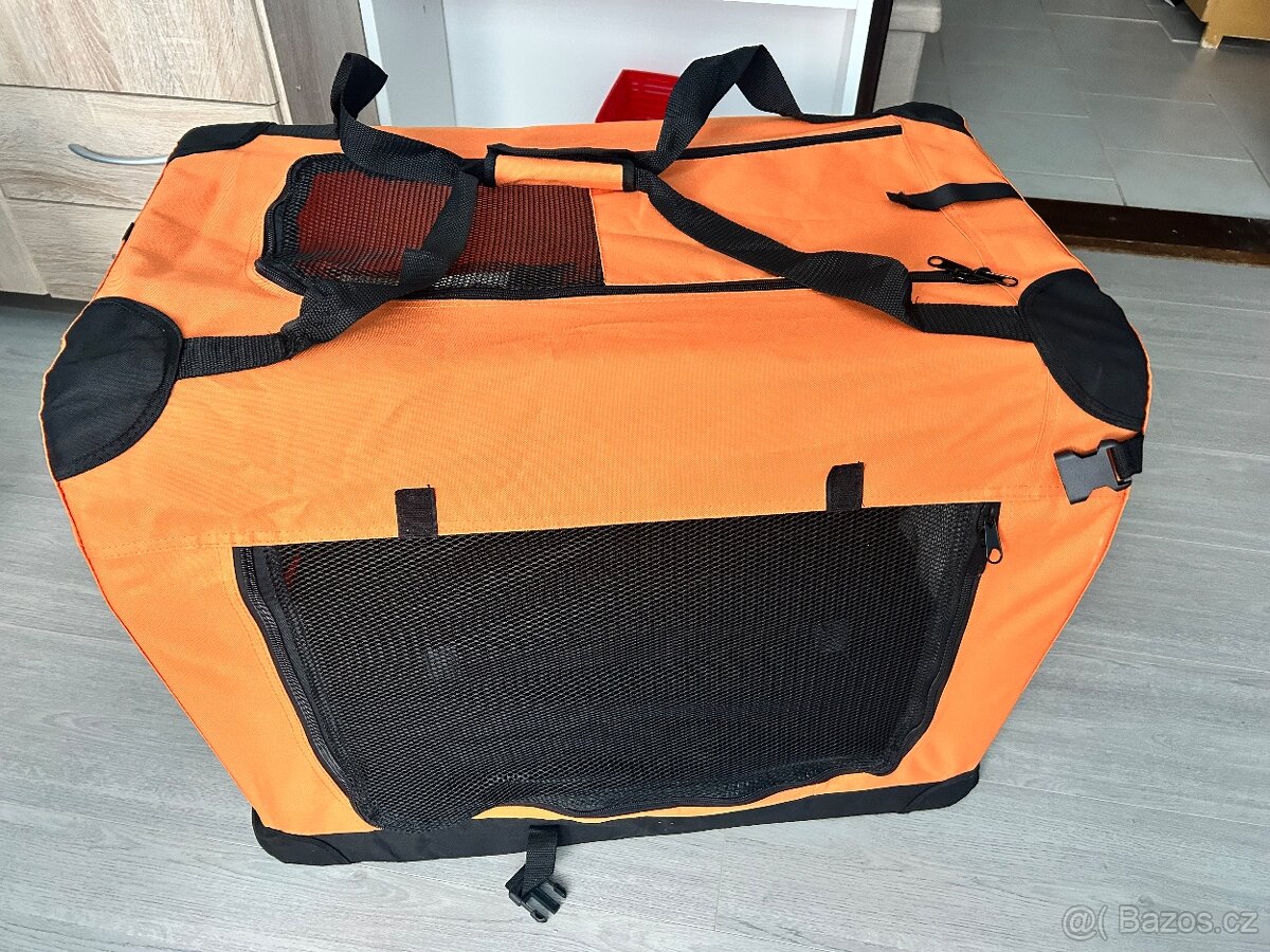 Cestovní klec pro psa