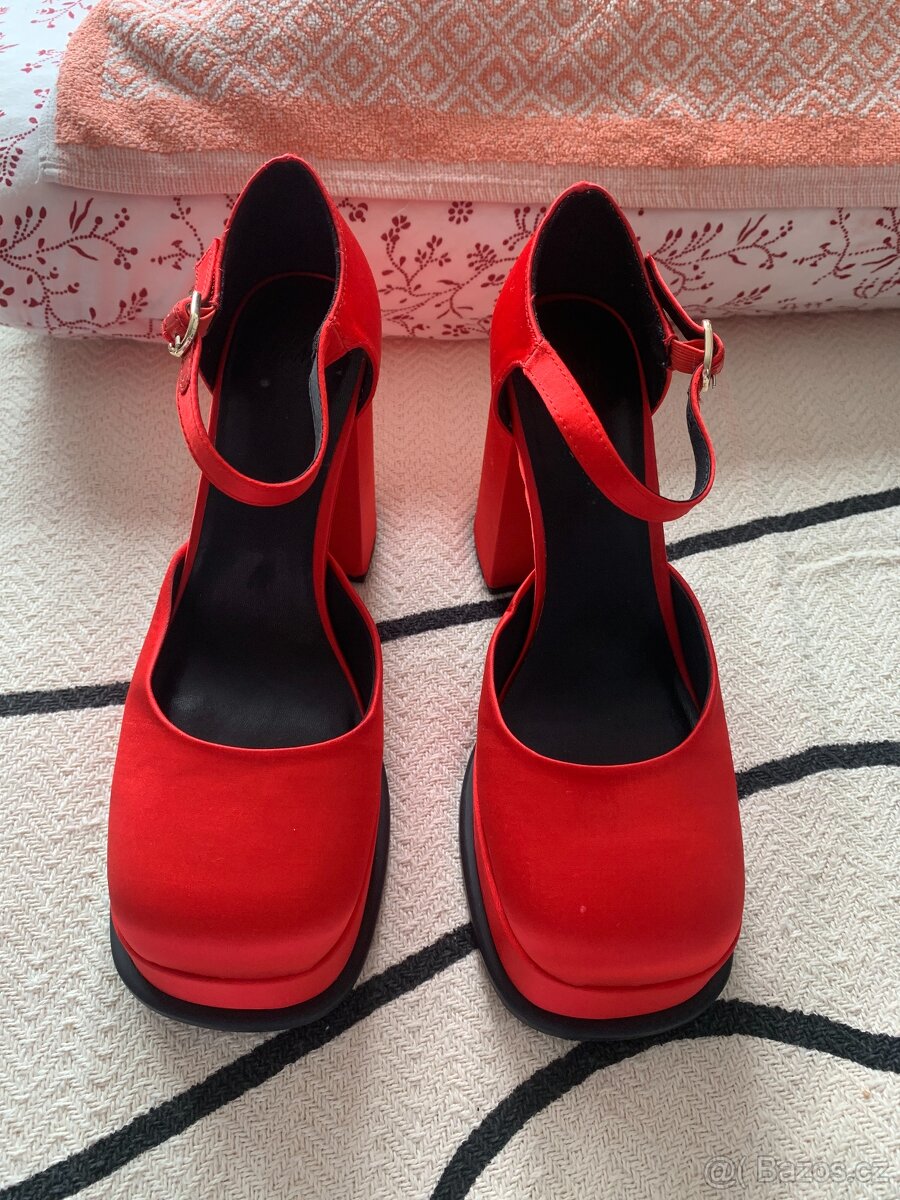 Dámské boty, vel.38-39