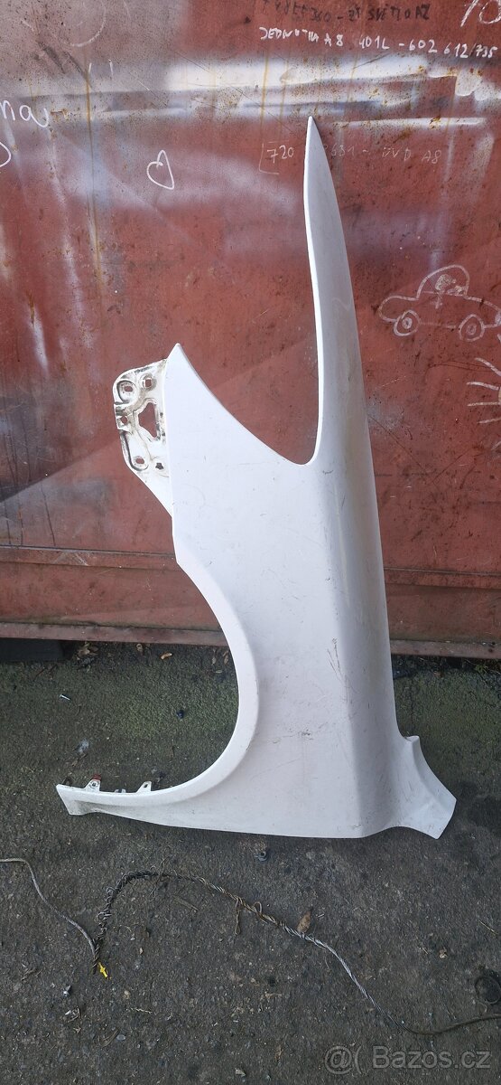 Levy predni blatnik skoda octavia 2 face lift