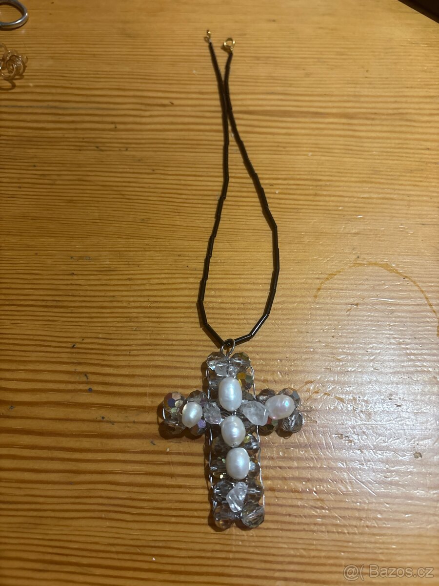 Bižuterie ruční práce barokní perly Jablonec korálky