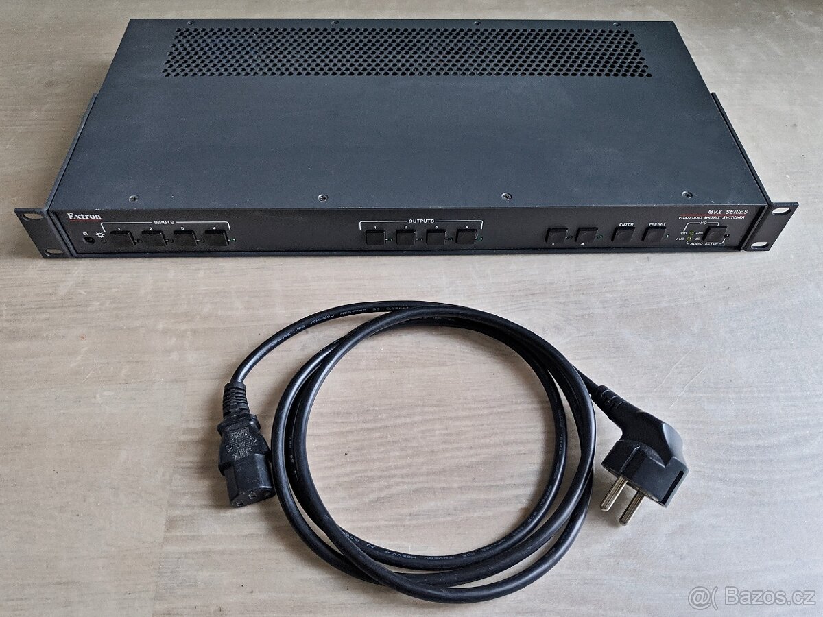 Maticový přepínač Extron MVX 44 VGA A