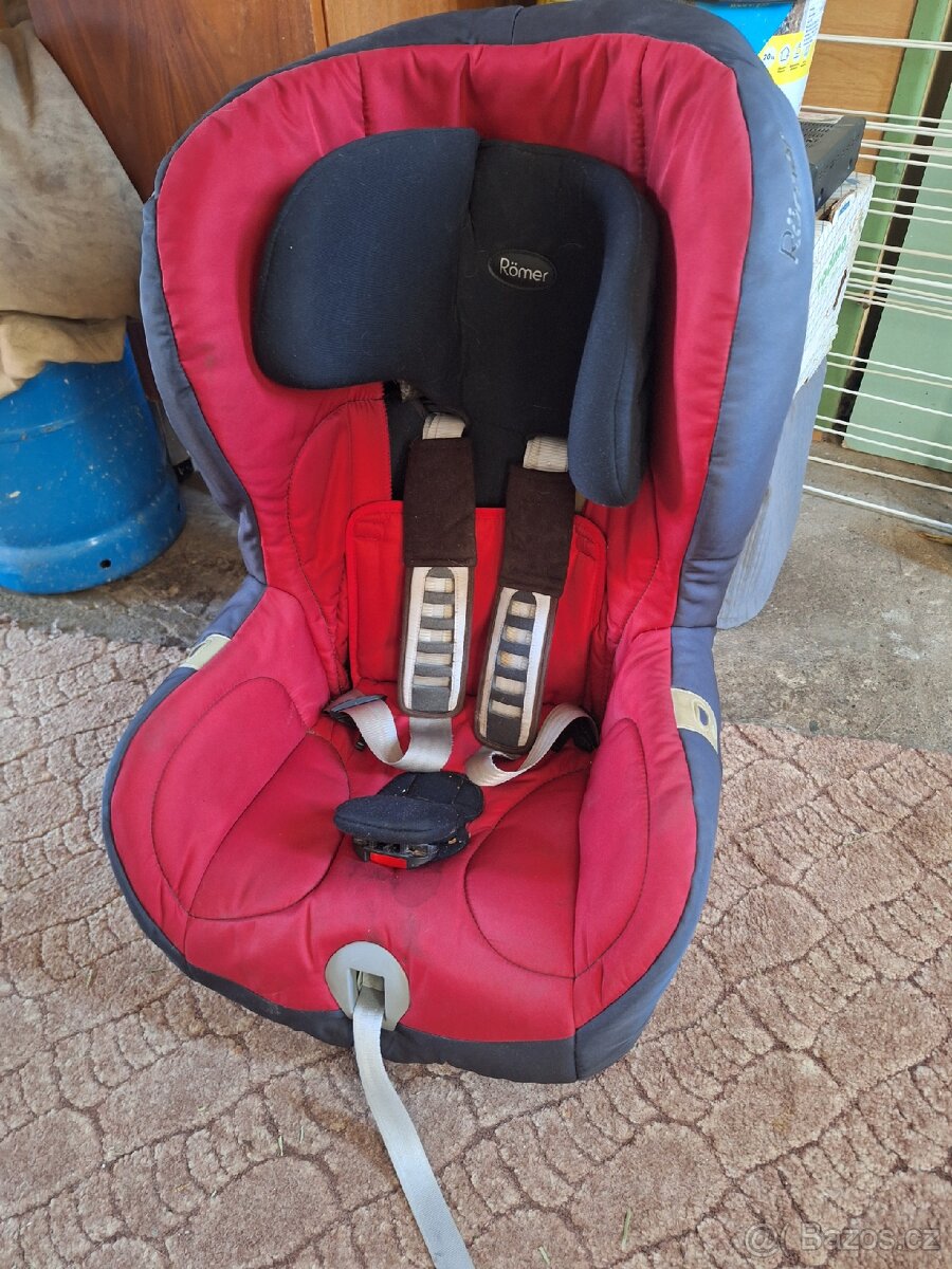 autosedacka 9 az 18 kg