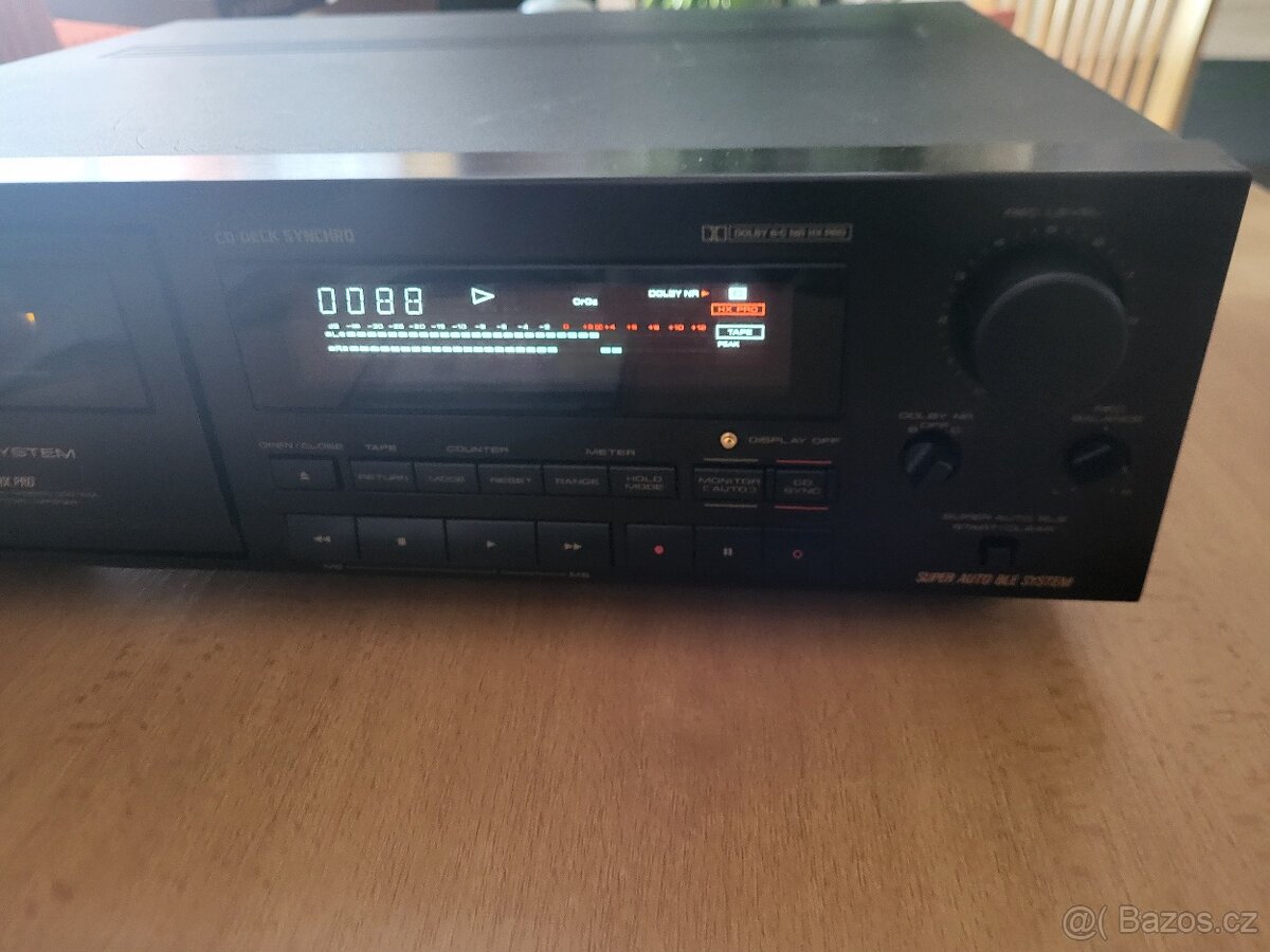 Prodám magnetofon PIONEER CT-777