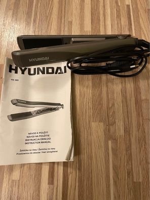 Žehlička na vlasy Nová Hyundai